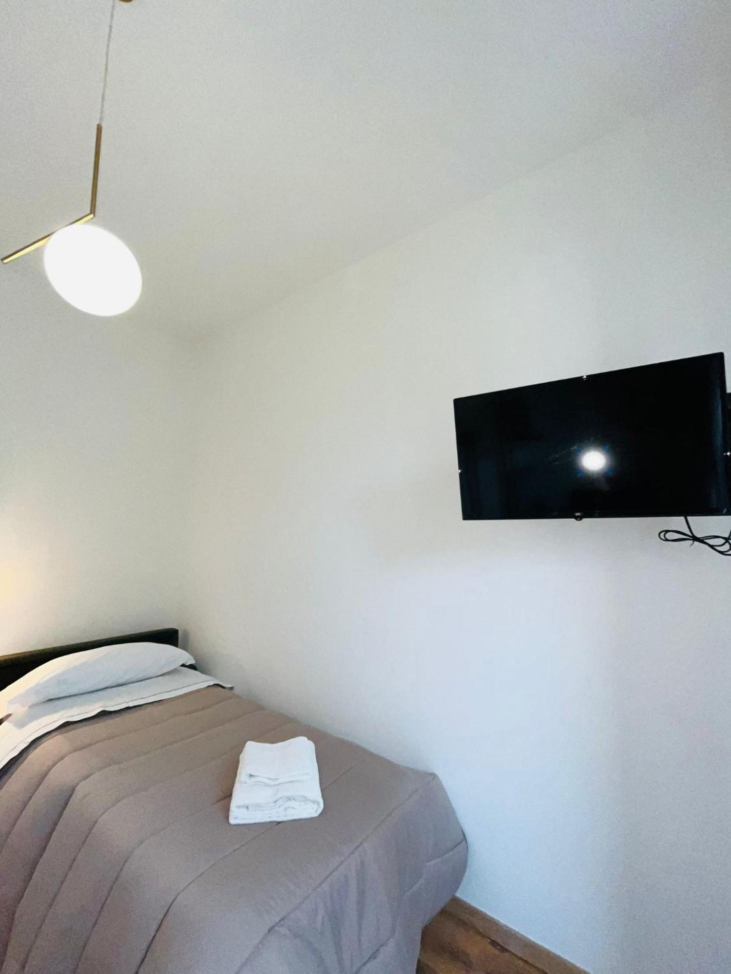 Bed and Breakfast Oriani Bnb à Florence Extérieur photo
