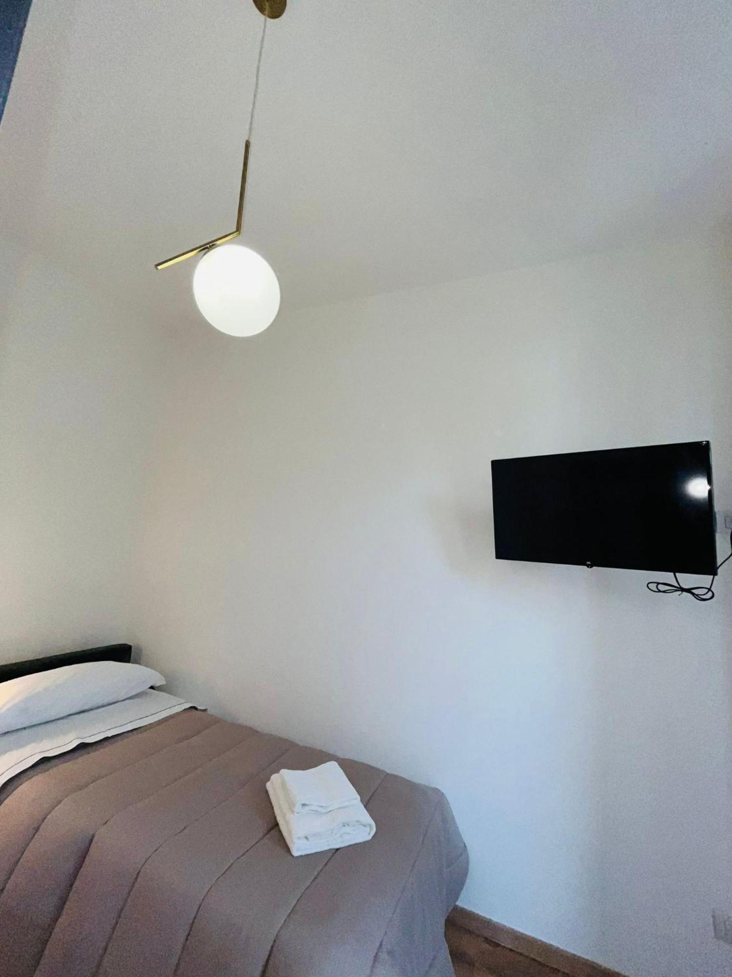 Bed and Breakfast Oriani Bnb à Florence Extérieur photo